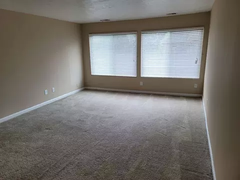 535 South 37th Street, Omaha, NE 68105 photo 18