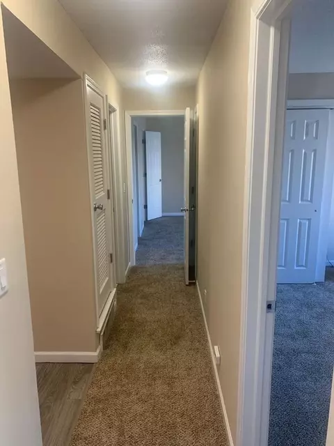 535 South 37th Street, Omaha, NE 68105 photo 6