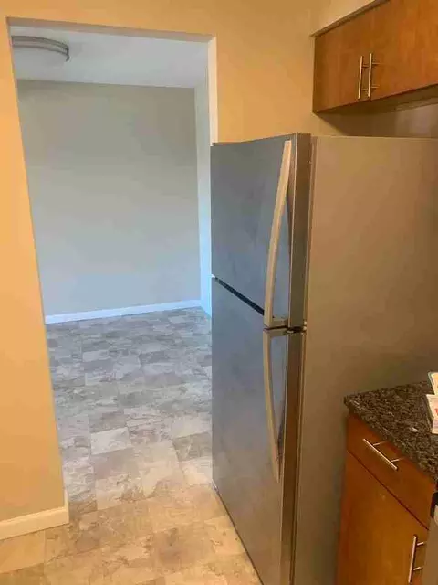 535 South 37th Street, Omaha, NE 68105 photo 5