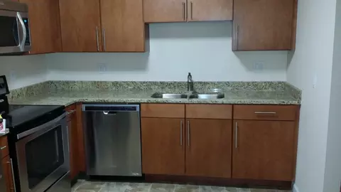 535 South 37th Street, Omaha, NE 68105 photo 38