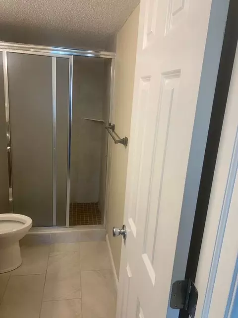 535 South 37th Street, Omaha, NE 68105 photo 9