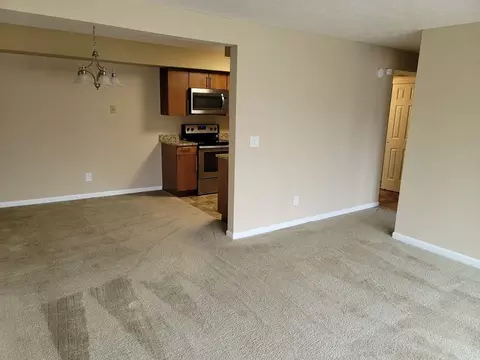 535 South 37th Street, Omaha, NE 68105 photo 19