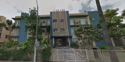 5460 Sierra Vista Ave, Los Angeles, CA 90038