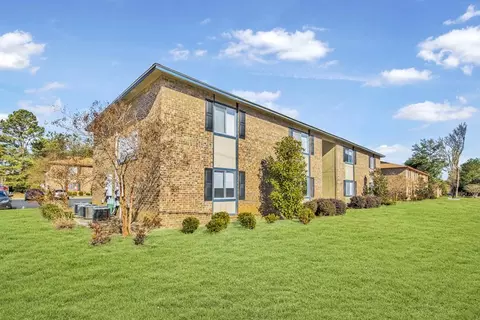 5052 Watauga Rd, Fayetteville, NC 28304 photo 3