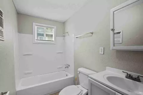 2328 Boss St, La Marque, TX 77568 photo 8