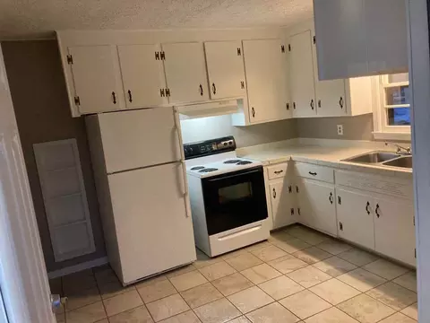 Deb Dr, Athens, AL 35611 photo 12