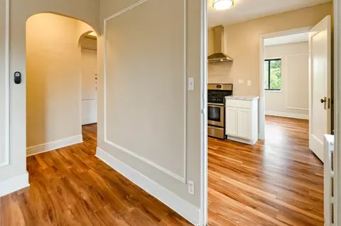 253 Alexander St, Rochester, NY 14607