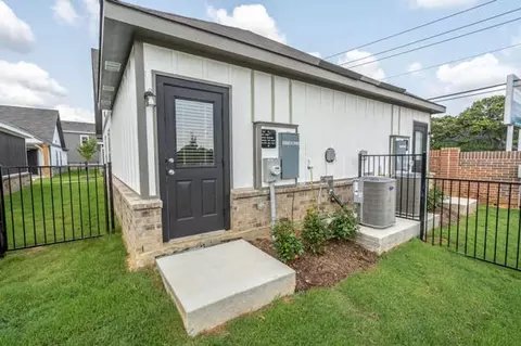 10150 E Hurst Blvd, Hurst, TX 76053