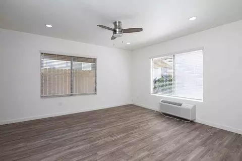 1072 E Madison Ave, El Cajon, CA 92021