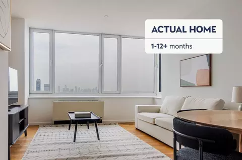 635 W 42nd St, New York, NY 10036