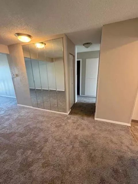 2701 S Emporia St, Wichita, KS 67216
