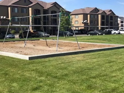 68 S Willow Circle Loop, Lehi, UT 84043