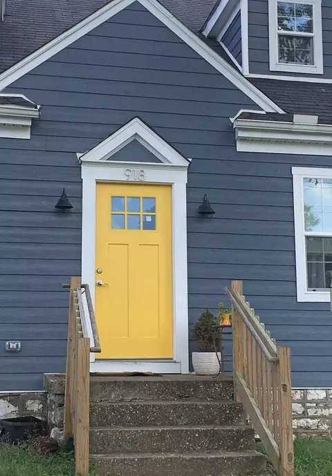 918 N Limestone, Lexington, KY 40505