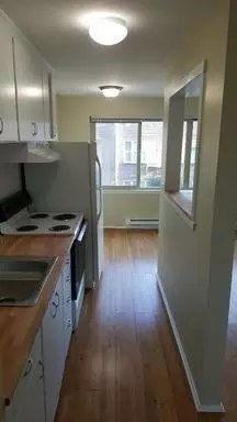 1808 E Thomas St, Seattle, WA 98112