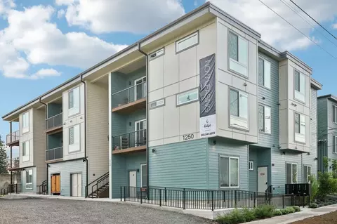 1250 N Bryant St, Portland, OR 97217