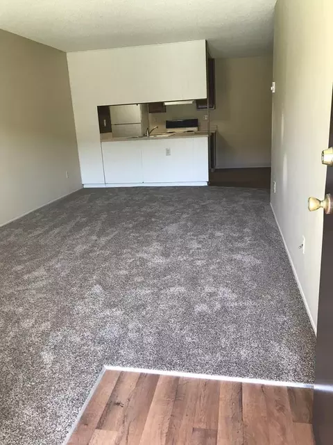 563 Broadway, El Cajon, CA 92021 photo 8