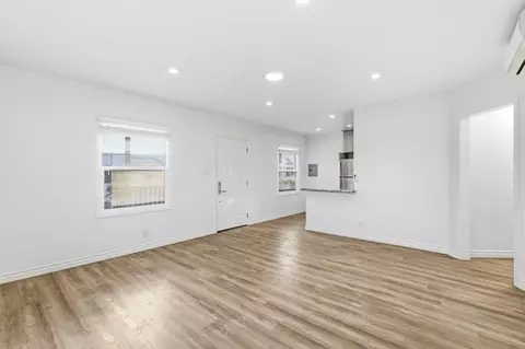 1313 Pico Blvd, Santa Monica, CA 90405