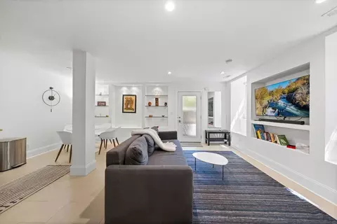 1425 P St NW, Washington, DC 20005