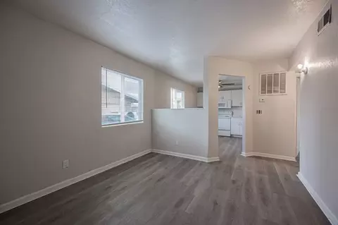 9606 N 11th Ave, Phoenix, AZ 85021