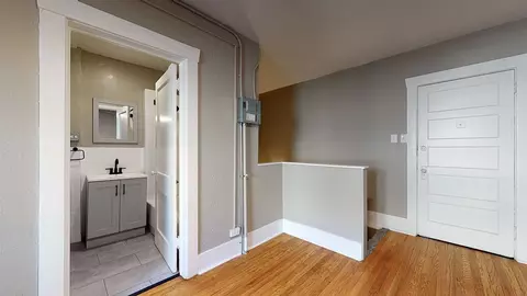 1060 N Logan St, Denver, CO 80203
