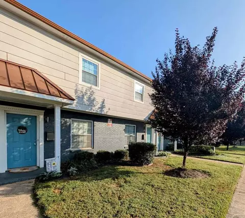 12 Johnson St, Belmont, NC 28012