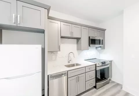12 Piedmont St, Providence, RI 02909