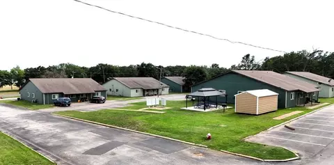 222 Fm 485, Hearne, TX 77859