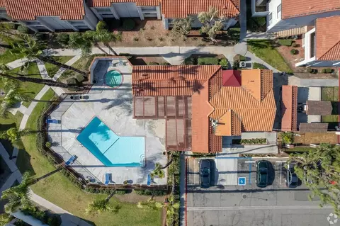 800 E Washington St, Colton, CA 92324 photo 2