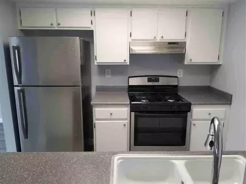 800 E Washington St, Colton, CA 92324 photo 9
