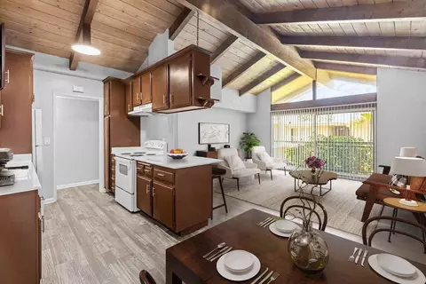 5055 73rd St, San Diego, CA 92115