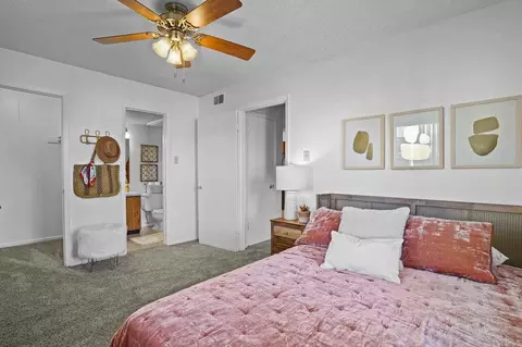 200 N Mesa Hills Dr, El Paso, TX 79912 photo 9