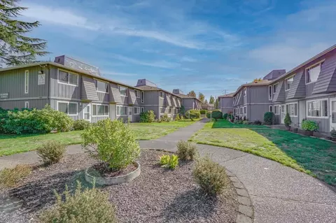 320 Lincoln St, Fairview, OR 97024