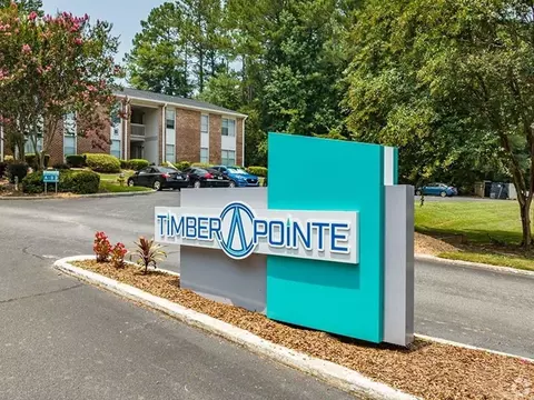 2050 Old Clinton Rd, Macon, GA 31211
