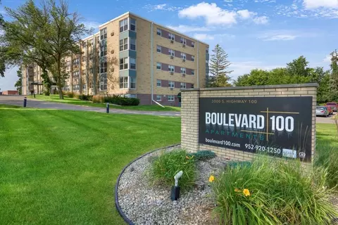 3000 Highway 100 S, Saint Louis Park, MN 55416
