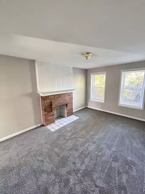 929 Fayette St, Indianapolis, IN 46202
