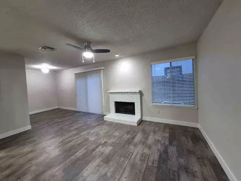 2113 O St, Sacramento, CA 95816