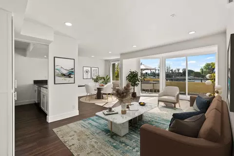 16550 Vanowen St, Los Angeles, CA 91406