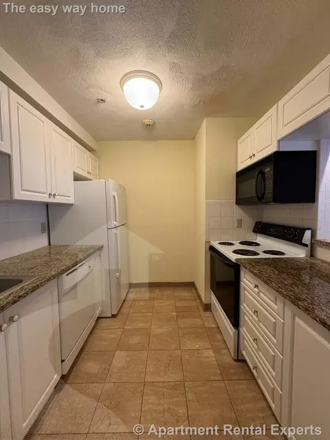 373 Highland Ave #225, Somerville, MA 02144