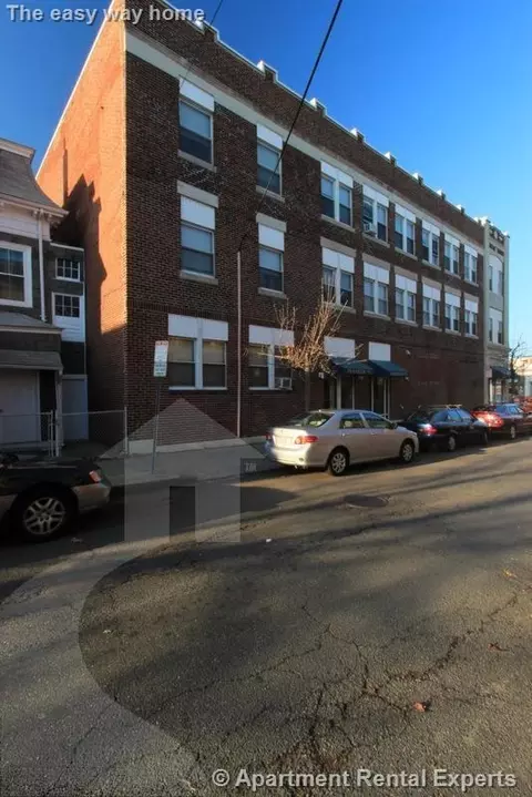 1 Franklin St #306, Somerville, MA 02145
