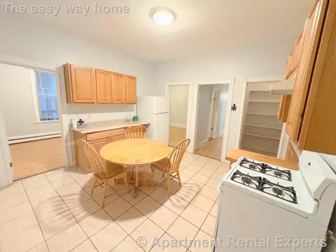 90 Norfolk St #2, Cambridge, MA 02139