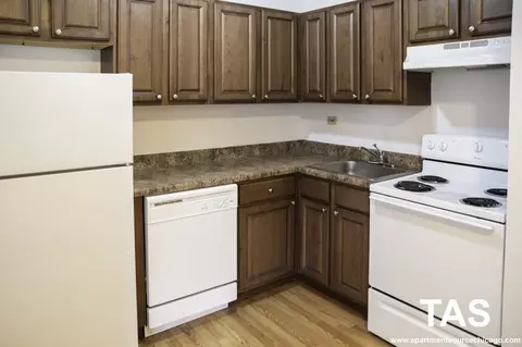 1850 N Humboldt Blvd #208, Chicago, IL 60647
