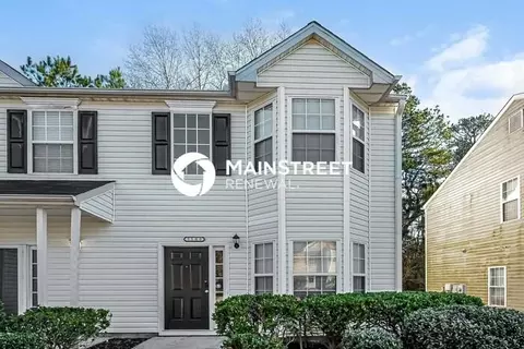5500 Hampton Ct, College Park, GA 30349