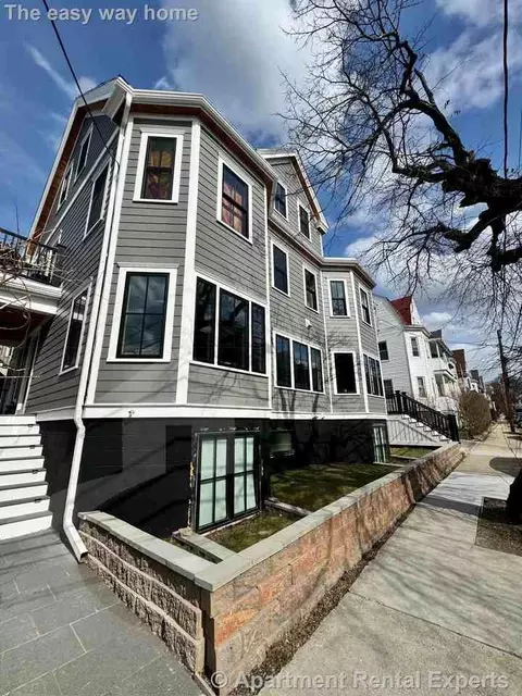 8 Charnwood Rd #3, Somerville, MA 02144