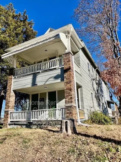 2947 York St #2, Kansas City, MO 64128