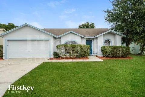 3224 Merlot Dr, Lakeland, FL 33811