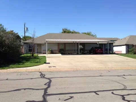 1309 Chapelwood Dr, Waco, TX 76712