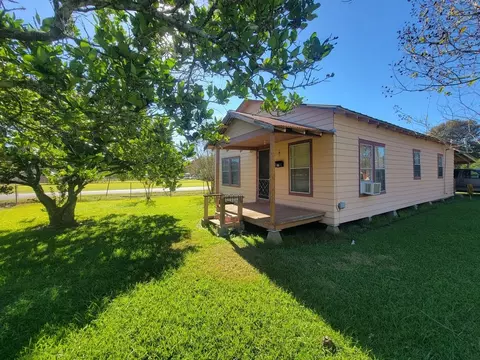 1003 William Egan Ave, Crowley, LA 70526