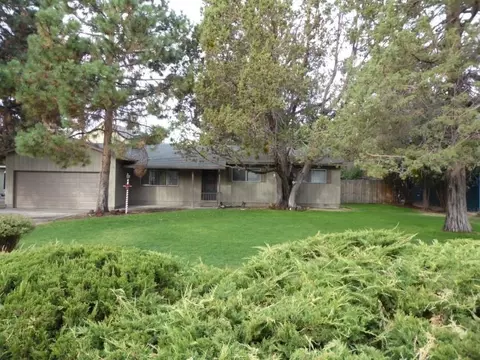 157 SE Craven Rd, Bend, OR 97702
