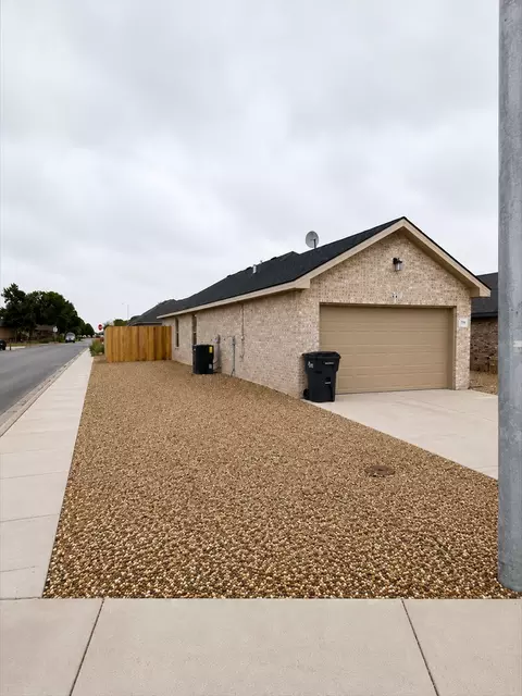 7701 Date Ave, Lubbock, TX 79404