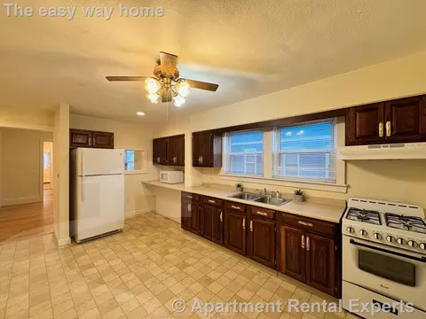 74 North St, Somerville, MA 02144